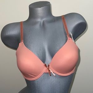 Full Coverage Comfort Fit Light Padded T-Shirt Bra. NWT